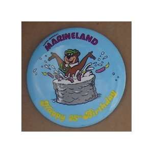  Yogi Bear 25th Anniversary Marineland 3 1/2 Button 
