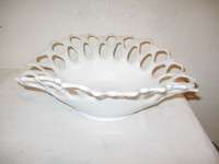 Westmoreland Doric Oval Crimped Center Fruit Bowl VFC  