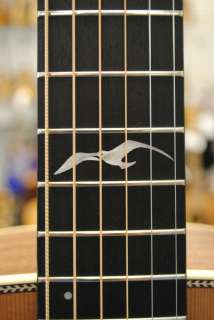 Seagull Artist Mosaic Acoustic Guitar w/ Tric Case