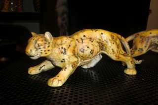VTG collectable pair of of ceramic wild cheetahs leopards figurines on 