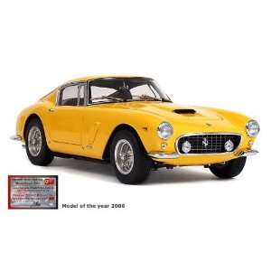   250 GT Berlinetta SWB Passo Corto Yellow 1/18 CMC Toys & Games