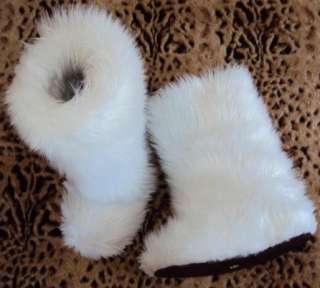 Original Fluffy Wuffies© White Faux Fur Boots Fuzzy Fluffy Big Fur 