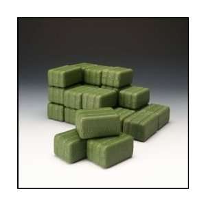  ERTL 1/16 Pack of 24 Square Bales: Toys & Games