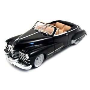  1947 Cadillac Convertible Black 1/18 Toys & Games