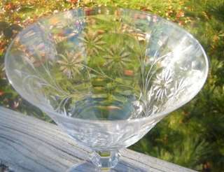POLISHED CUT GLASS CRYSTAL FLOWER FLORAL WINE GOBLET  