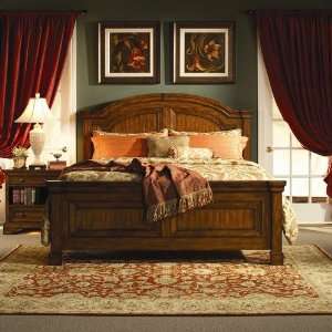  Lansford Park Chesterfield Panel Bedroom Set in Distressed 