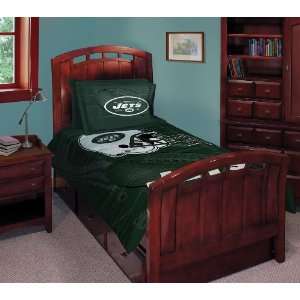   York Jets Twin/Full Comforter with Two Pillow Shams: Sports & Outdoors