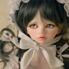Dollfie DIM Bellosse ball jointed doll(no make up)  