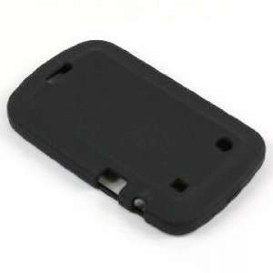  BLACKBERRY 9900 SILICONE SKIN SOLID BLACK Cell Phones 