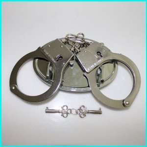  New CUTE Fashion Lovely Handcuff Belt Buckle 3D 033 