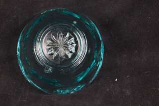   EMERALD GREEN GLASS COVERED CANDY JAR BONBON LEAF PATTERN VGC  