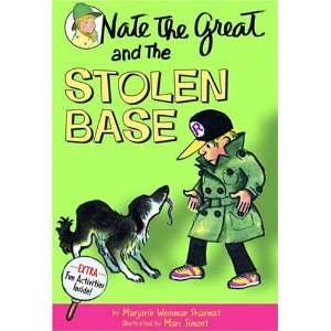  Nate the Great and the Stolen Base [Paperback]: Marjorie 