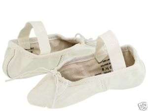 Capezio white leather Ballet Shoes Child 2.5 W  1.5 W  