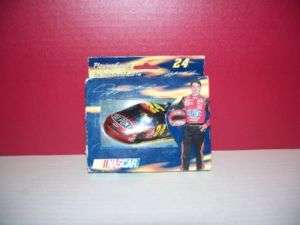 JEFF GORDON 2 DECK PLAYING CARDS IN COLLECTORS TIN  