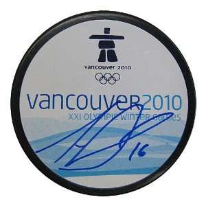   Team Canada Jonathan Toews Autographed Puck