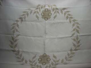 Vintage Embroidered Cross Stitch Table Linen Tablecloth  