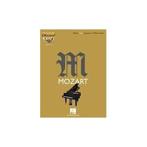   Piano Concerto in D Minor, K466 Softcover with CD: Sports & Outdoors