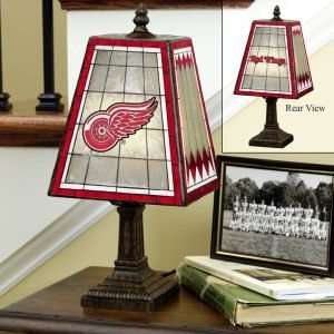 Detroit Red Wings Glass Table 14 Lamp: Home Improvement