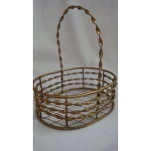  Small Oval Gold Wire Basket: Everything Else