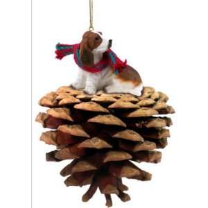  Basset Hound Dog Pinecone Ornament: Home & Kitchen