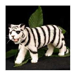  White Tiger Fur Animal Figurine