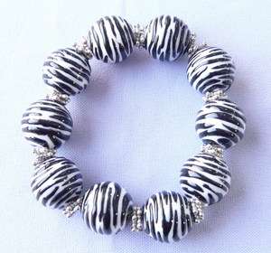   Zebra Strip Black and White Resin Bead Bracelet New w/ Gift Bag  