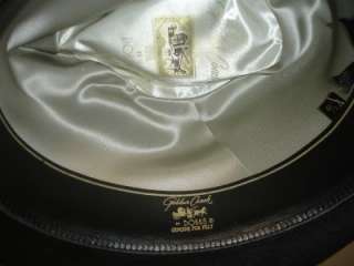 Vintage Golden Coach by Dobbs Fedora Hat with pin, Black  