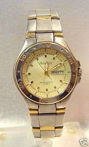 Mens Armitron 2T Gold/SS Date/Day watch 20/1607 WR 50M  