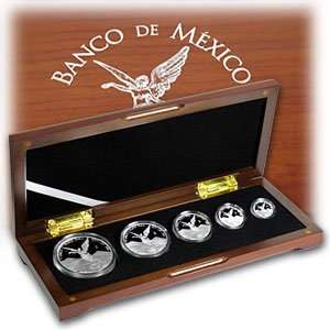   oz Silver Libertad 5 Coin Set .999   Proof (In Wood Box): Toys & Games