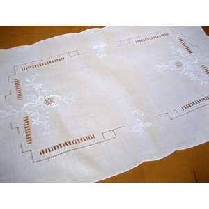 Pc Set Leaf and Flower Embroidered Placemats 