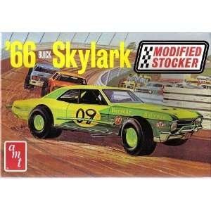   66 Buick Skylark 1/25 Scale Plastic Model Kit. Needs Assembly: Toys