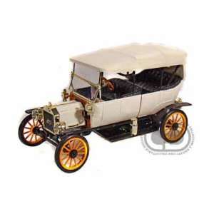  1913 Ford Model T Touring 1/18 White Toys & Games