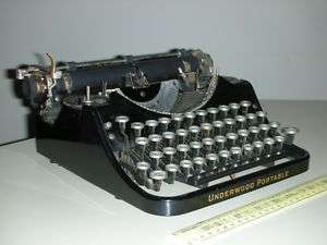 1930s Underwood Portable Typewriter Glass Keys (USA)  