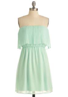 Dancing in the Breeze Dress   Short, Green, Solid, Pleats, Strapless 