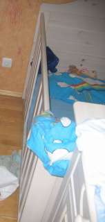 Kinderbett inkl. Bettseiten für den Umbau zum Juniorbett in Hessen 