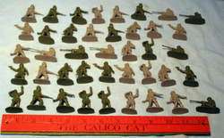 LOT * Vintage TOY SOLDIERS ** Hong Kong Made * NICE *  
