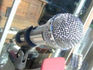 Berkeley Classic Dynamic Vocal Microphone w/STAND  