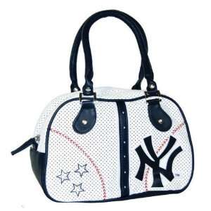   New York Yankees White Bowler Bag Purse Handbag Arts, Crafts & Sewing