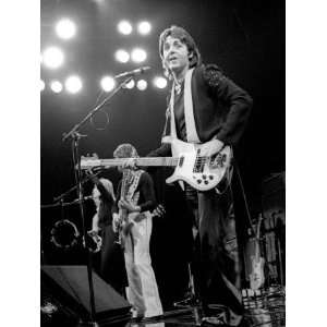  Paul McCartney by Richard E. Aaron, 16x21
