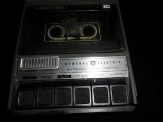 GENERAL ELECTRIC PORTABLE CASSETTE RECORDER 3 5090A  