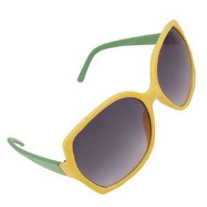   Yellow Full Frame Green Plastic Arm Oval Lens Sunglasses for Lady